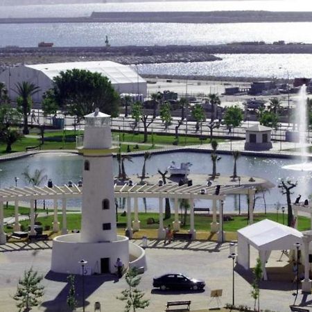 Mendoza Apartamentos Malaga Luaran gambar
