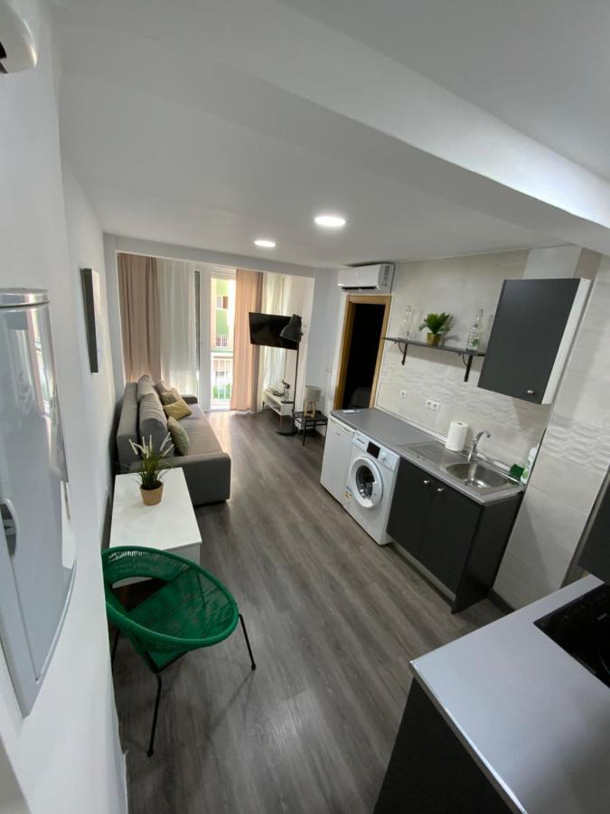 Mendoza Apartamentos Malaga Luaran gambar